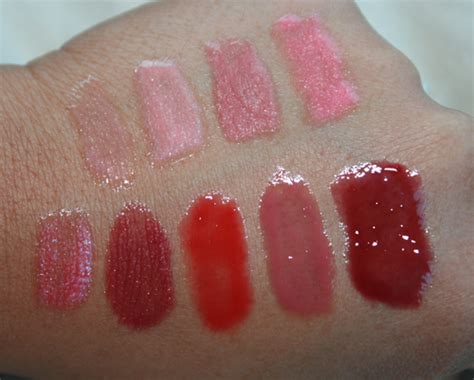 Chanel Aqualumiere Lipgloss Review and Swatches .